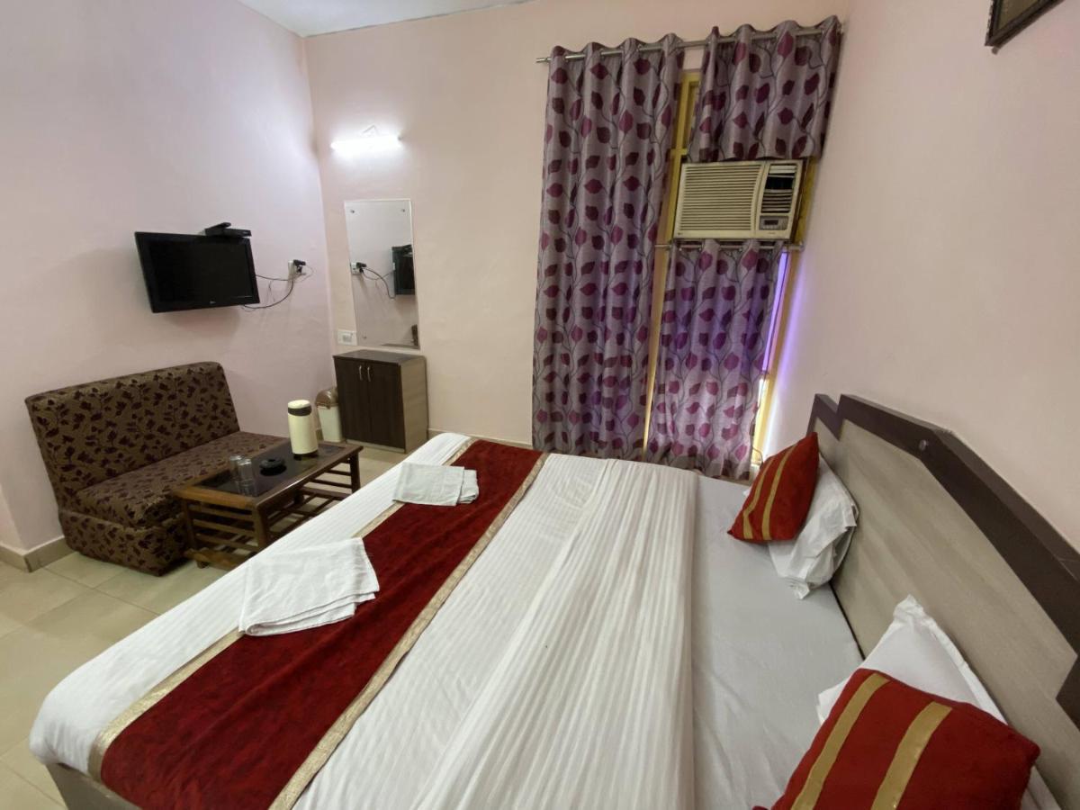 Hotel Rama Palace 格德拉 外观 照片